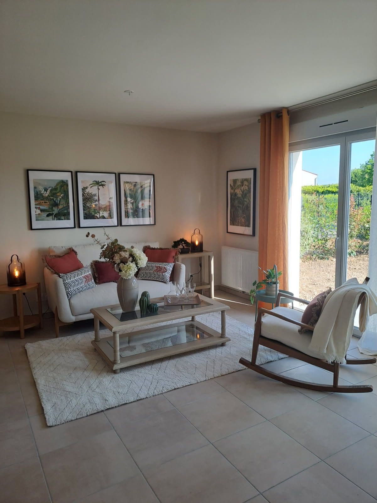 la Verpilliere — Située à La Verpillière, cette nouvelle résidence propose une sélection d’appartements de 2, 3 et 4 ...