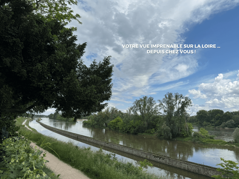 St Jean de Braye — Située à Saint-Jean-de-Braye, aux portes d’Orléans, cette résidence intimiste propose un cadre de vi...