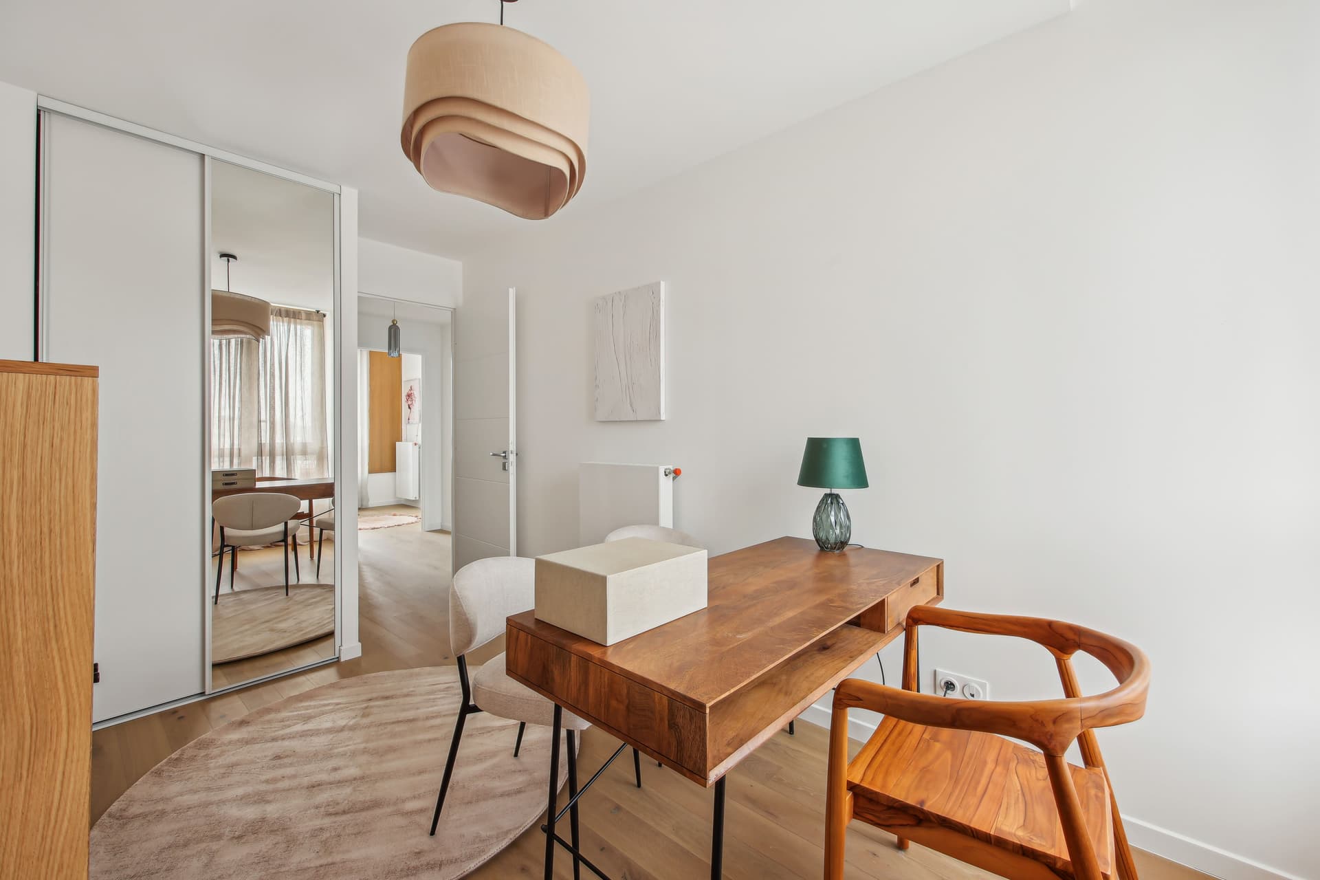 Versailles — Au cœur d’un environnement chargé d’histoire, à proximité immédiate des jardins emblématiques de Ver... - photo 11