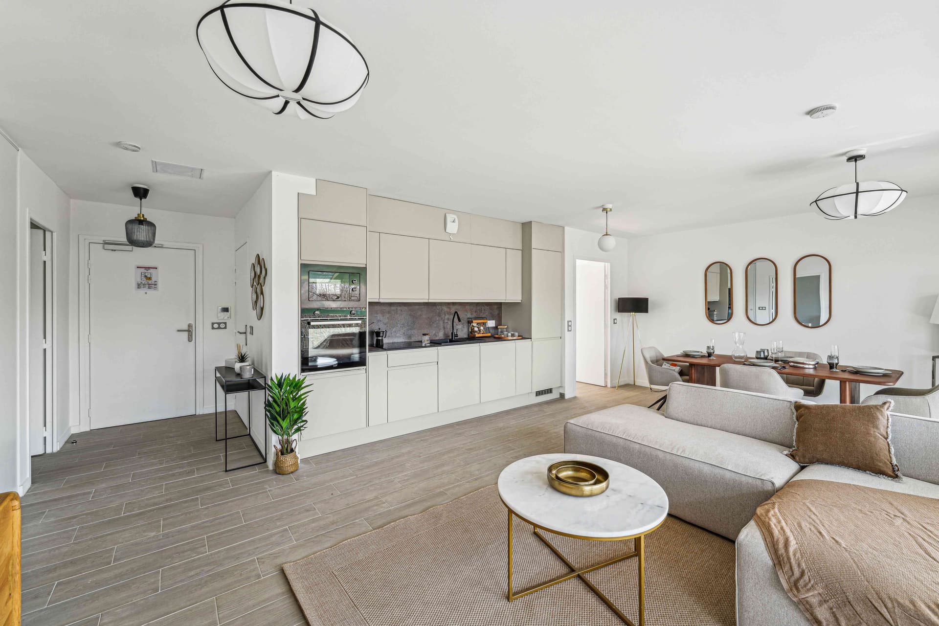 Saint-Ouen — Situé entre les quais de Seine et le centre-ville de Saint-Ouen, ce nouveau quartier emblématique se... - photo 5