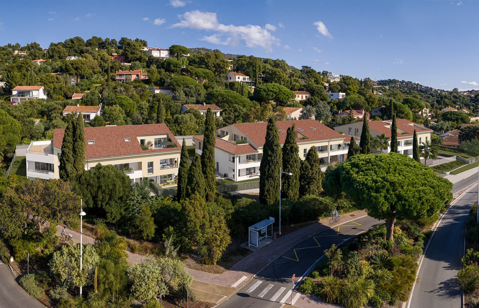 Bormes-les-Mimosas — Située à Bormes-les-Mimosas, cette nouvelle résidence propose une sélection d’appartements du deux a...