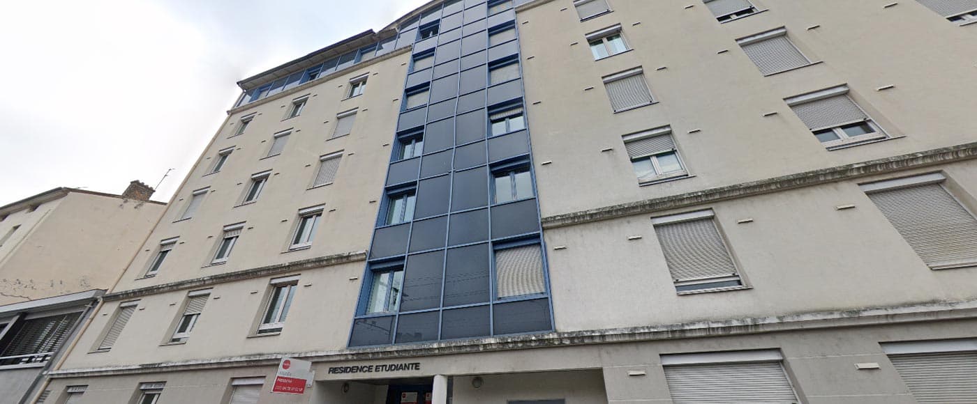 Lyon — Au cœur du deuxième arrondissement de Lyon, un ensemble résidentiel bénéficie d’une situation privil...