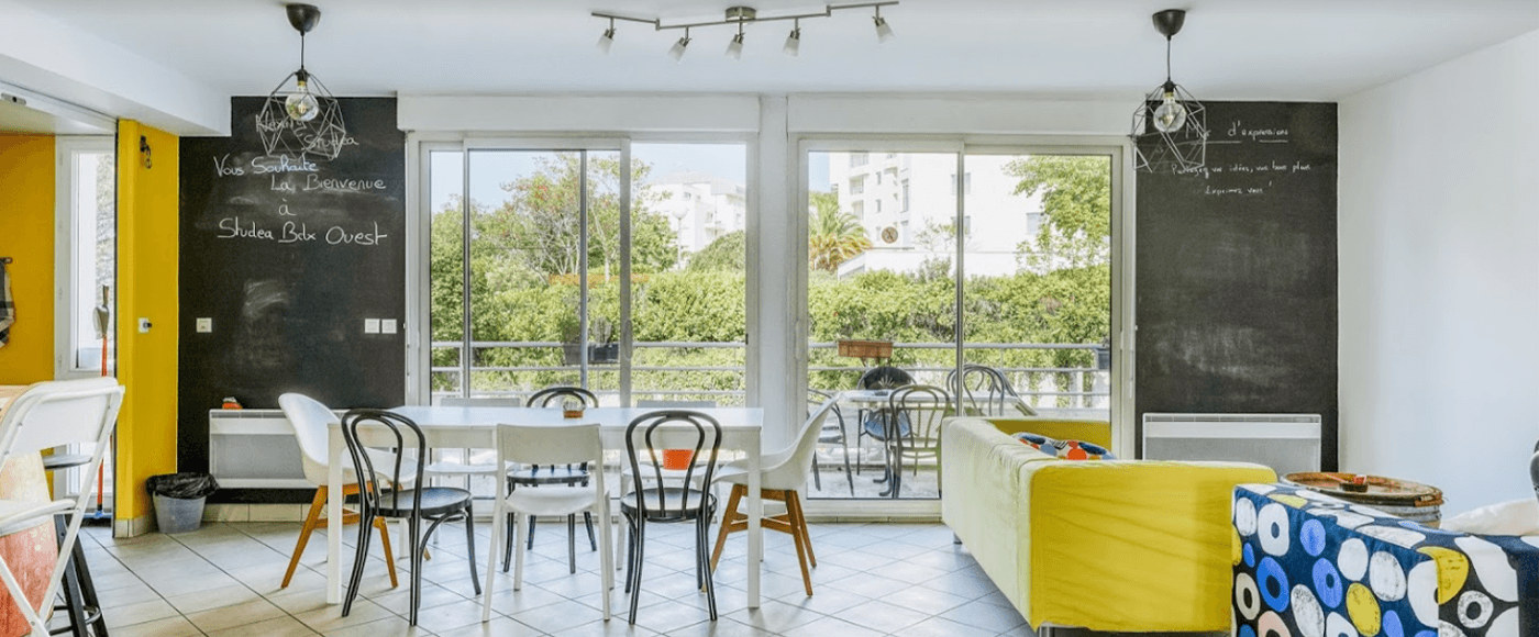 Merignac — À proximité immédiate des établissements de formation en santé, notamment les facultés de médecine, ...