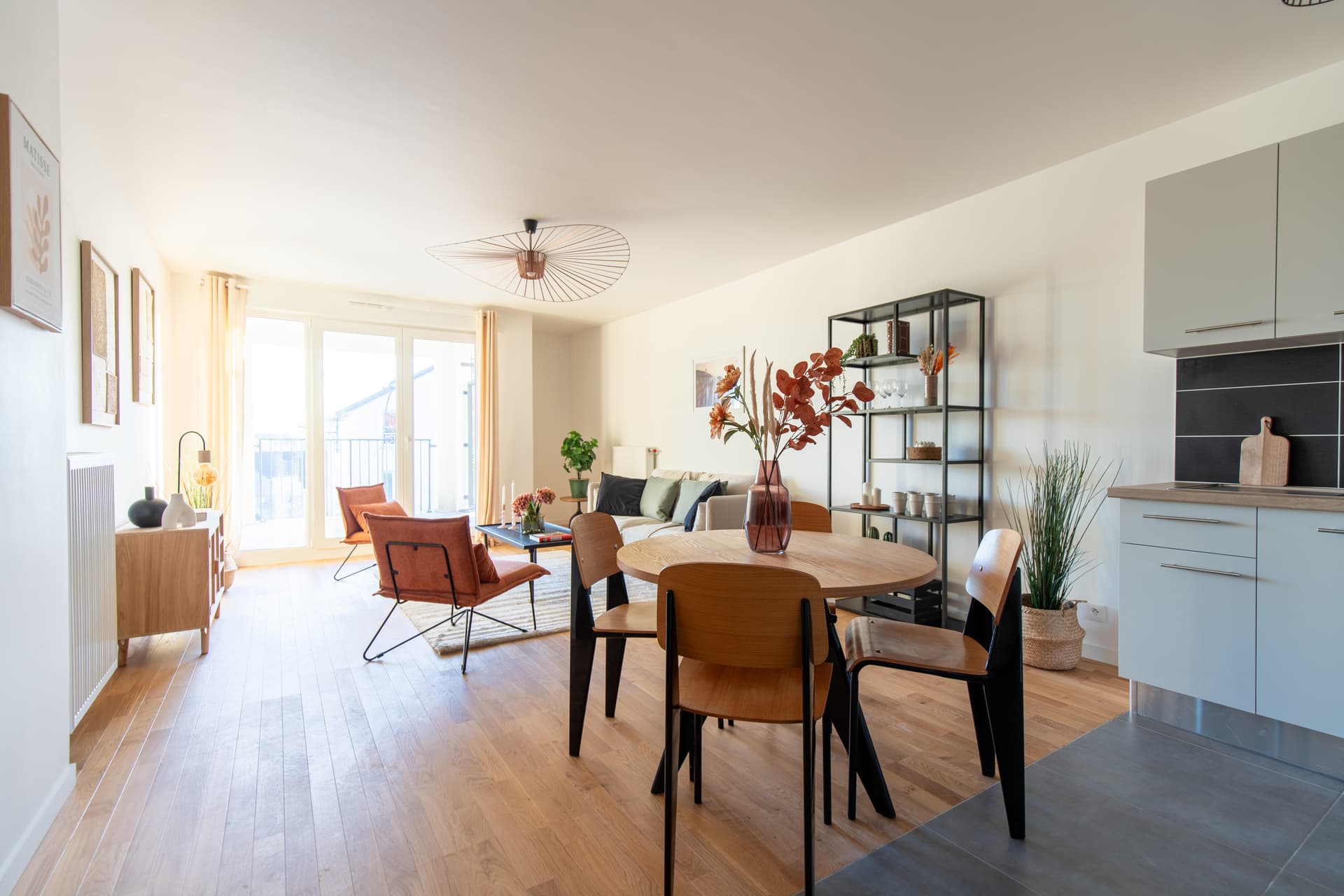 Ormesson-sur-Marne — Située à proximité immédiate du centre-ville d’Ormesson-sur-Marne, cette résidence bénéficie d’un em...