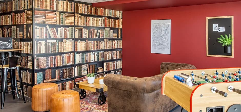 Cenon — Située dans une métropole reconnue pour son dynamisme universitaire, cette résidence étudiante s’int... - photo 3