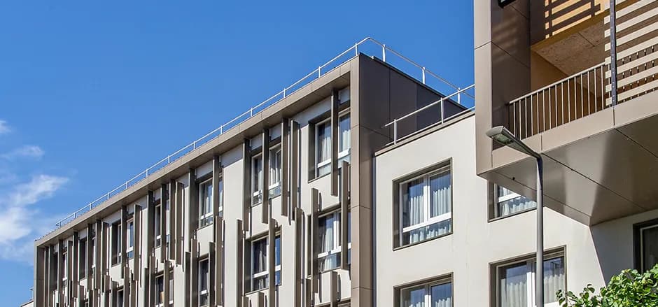 Cenon — Située dans une métropole reconnue pour son dynamisme universitaire, cette résidence étudiante s’int... - photo 10