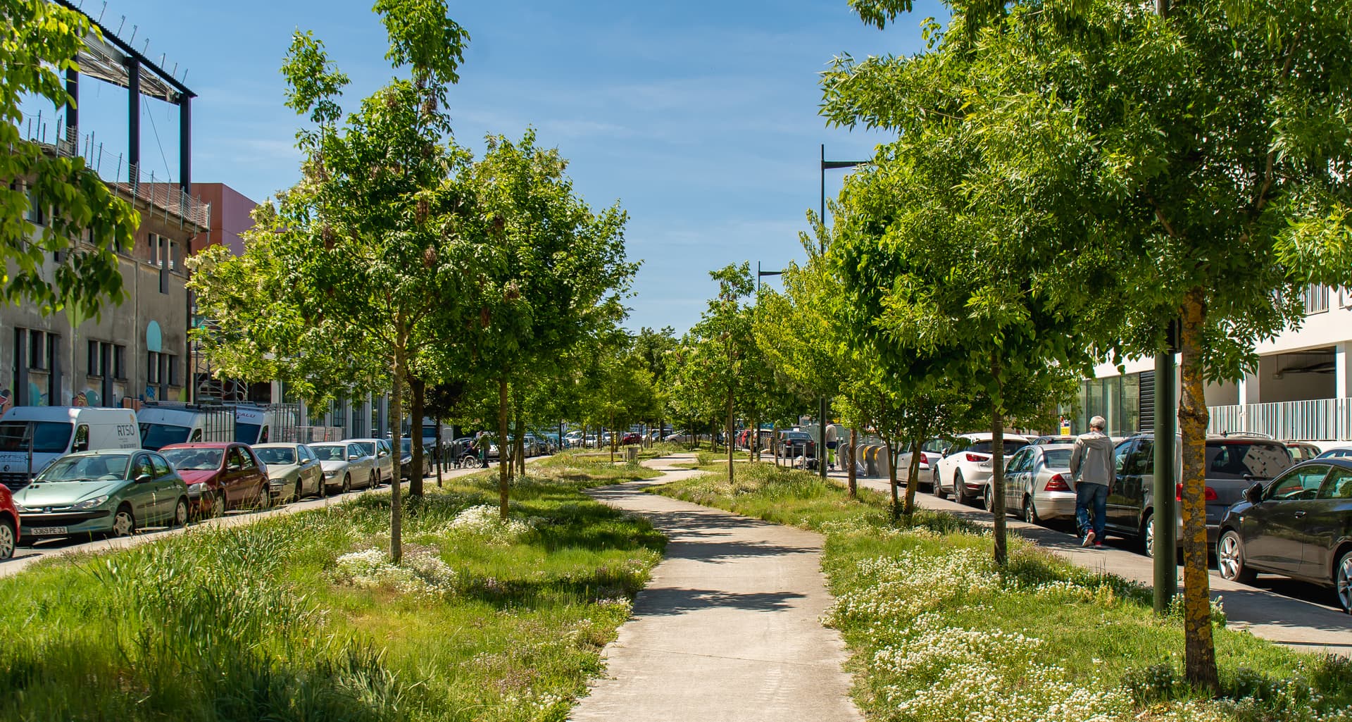 Bordeaux — Située au cœur de Bordeaux, cette résidence bénéficie d’un emplacement privilégié à proximité immédi... - photo 6