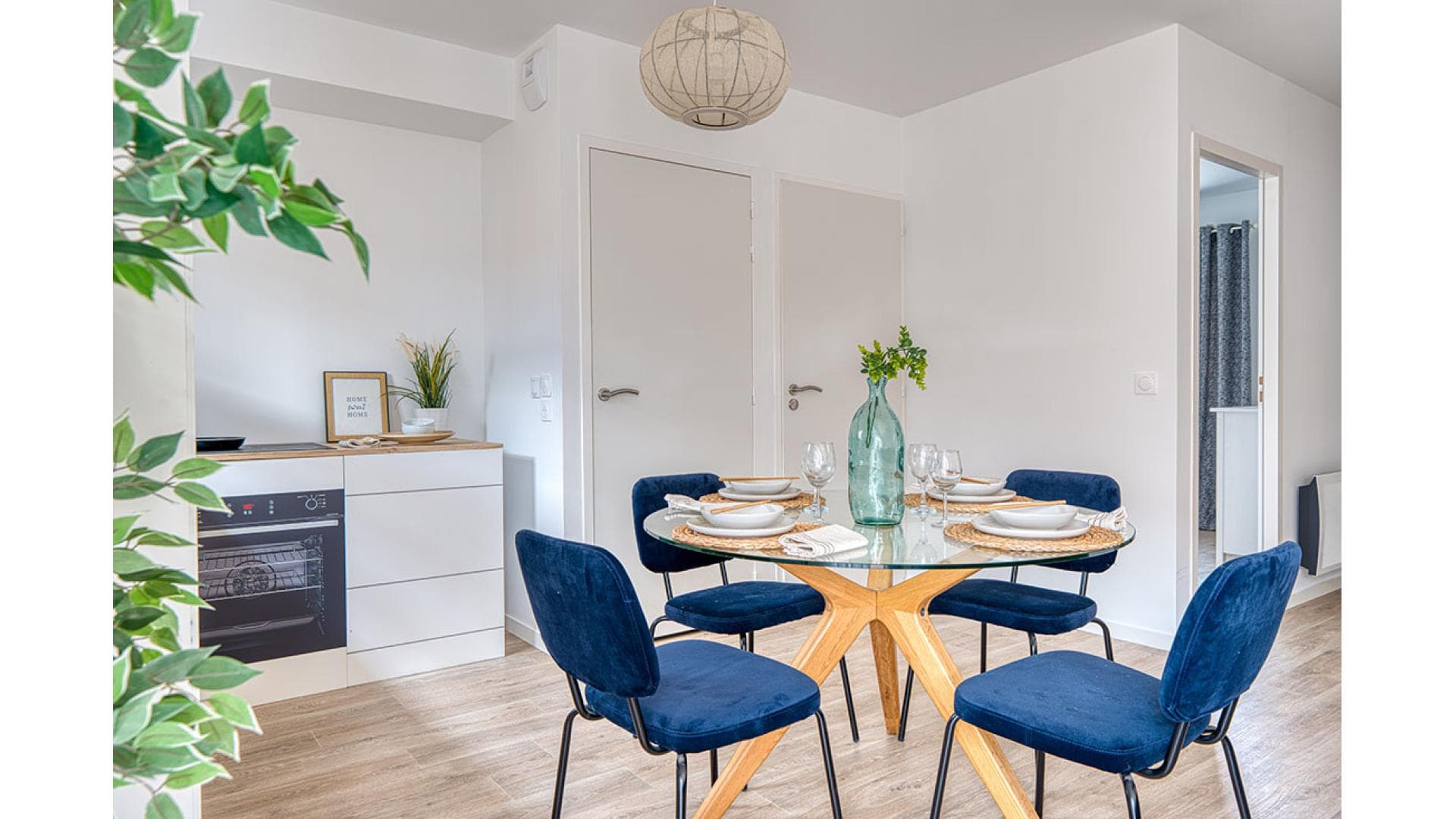 Dompierre-sur-Mer — Située dans un environnement ouvert et convivial, cette résidence met à l’honneur l’intimité et le b... - photo 7