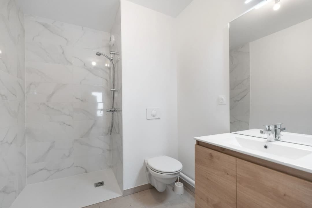 Villers-les-Nancy — Au cœur de Villers-lès-Nancy, cette nouvelle résidence s’intègre harmonieusement dans un parc boisé ... - photo 4