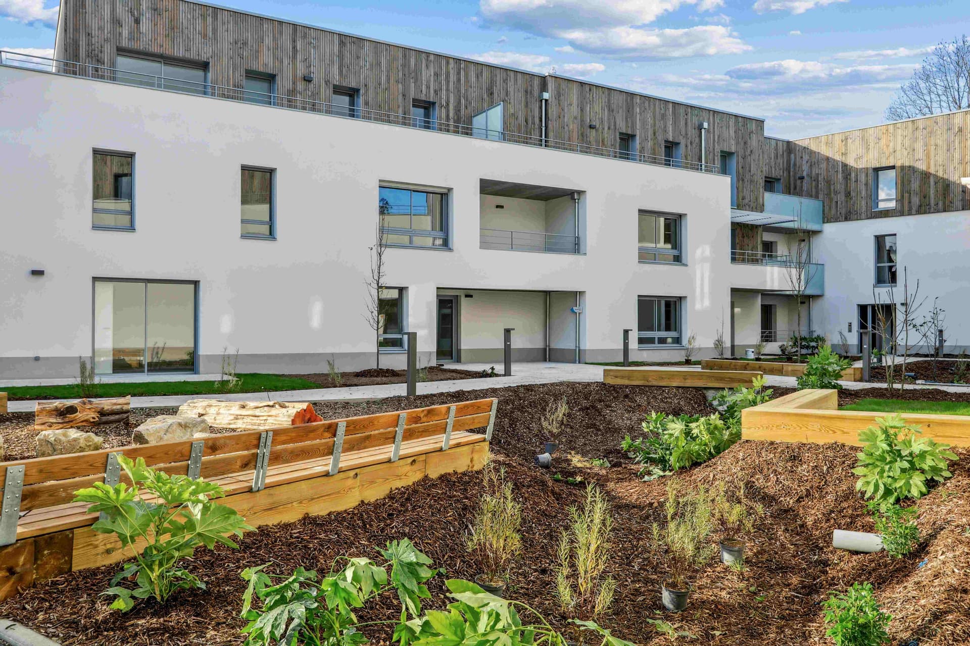 Nantes — Située dans un quartier recherché de Nantes, cette résidence à taille humaine comprend 22 appartemen... - photo 2