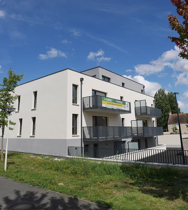 Ifs — Idéalement située au cœur d’un quartier paisible, cette résidence à taille humaine propose douze app...