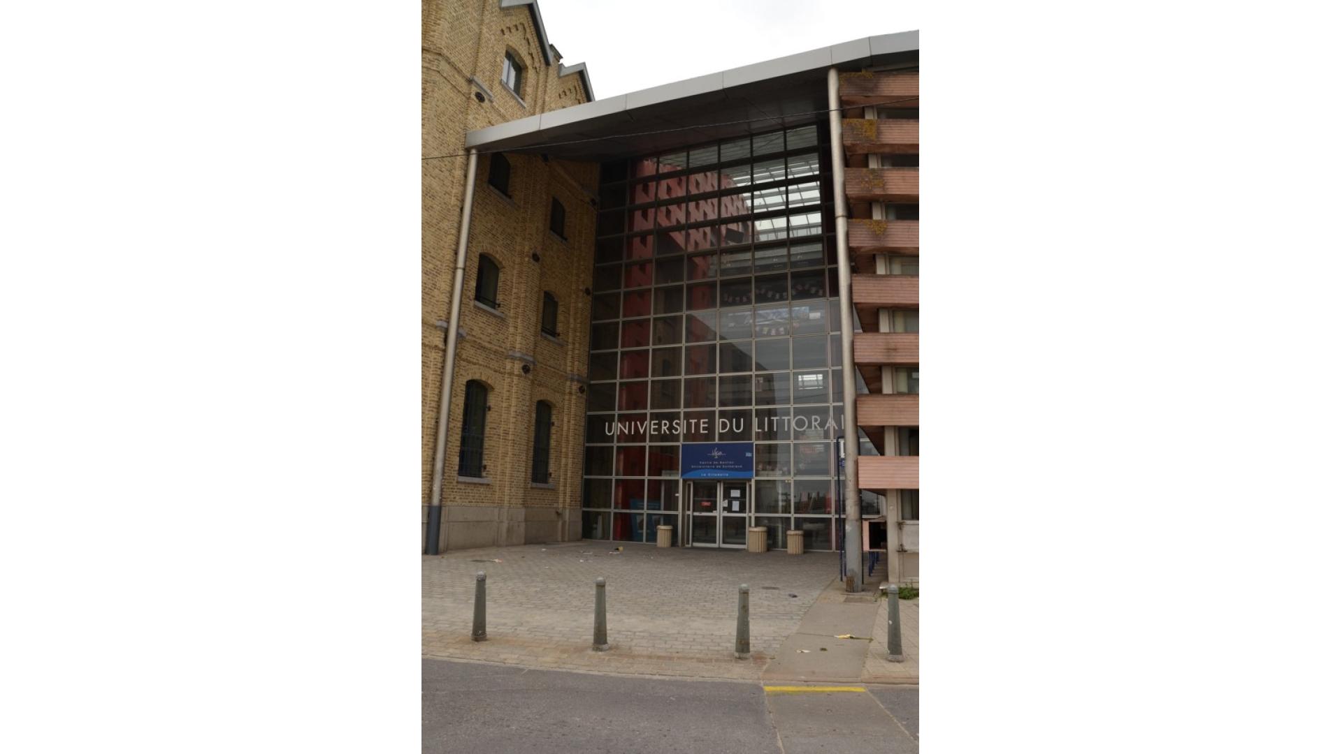 Calais — Située au cœur de Calais, cette nouvelle résidence s’adresse aux étudiants et jeunes actifs en quête... - photo 6